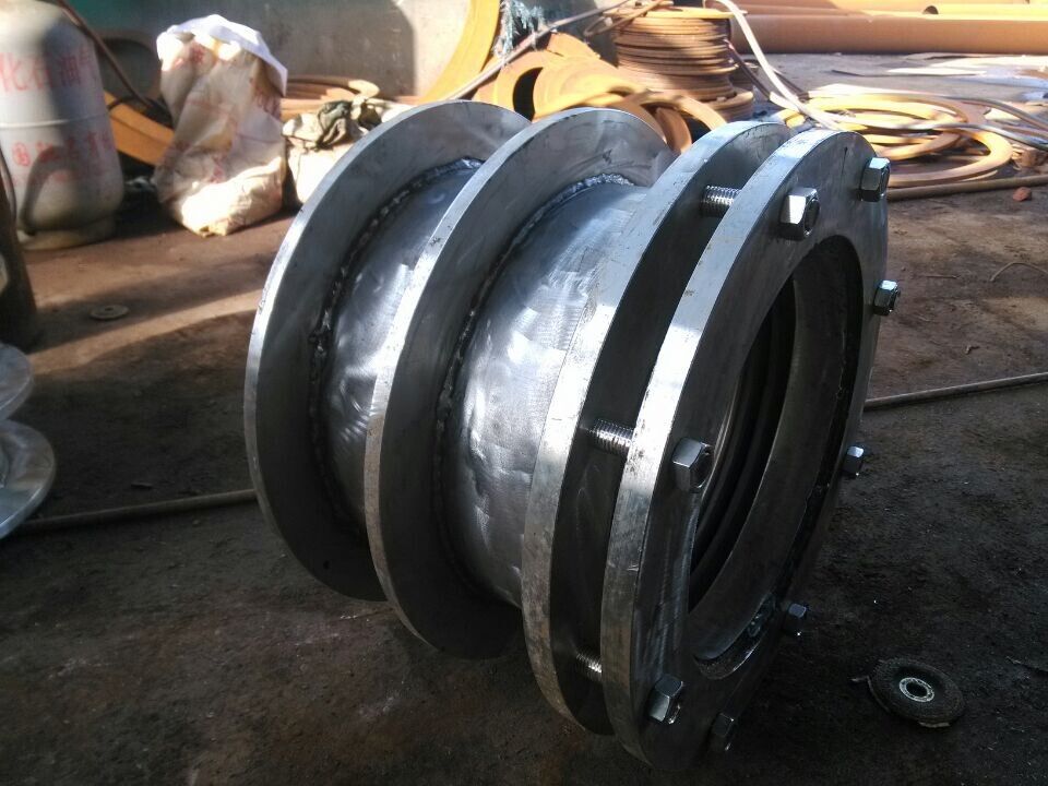 银川柔性防水套管