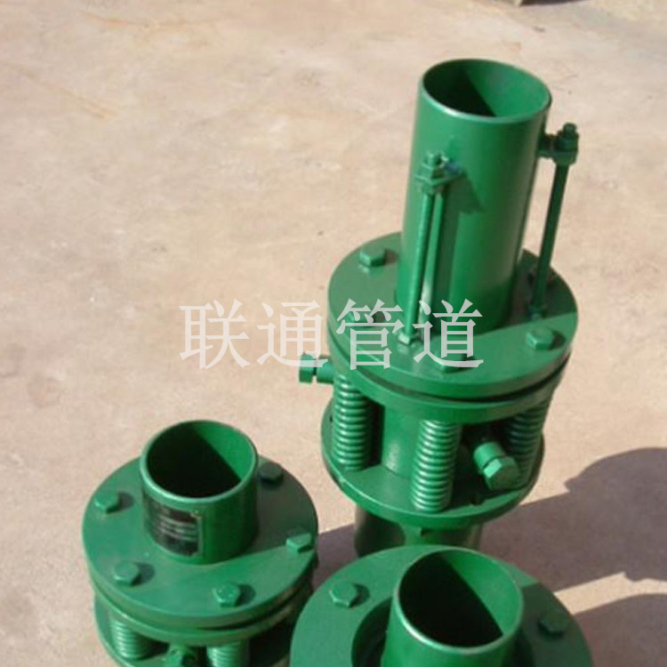 压力管道补偿器图片