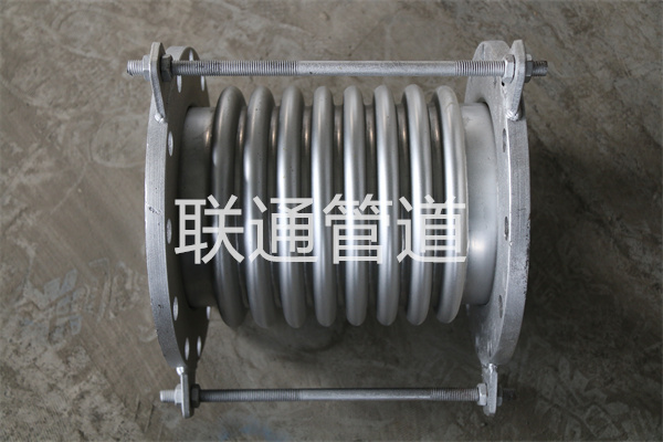 蒸汽补偿器的原理