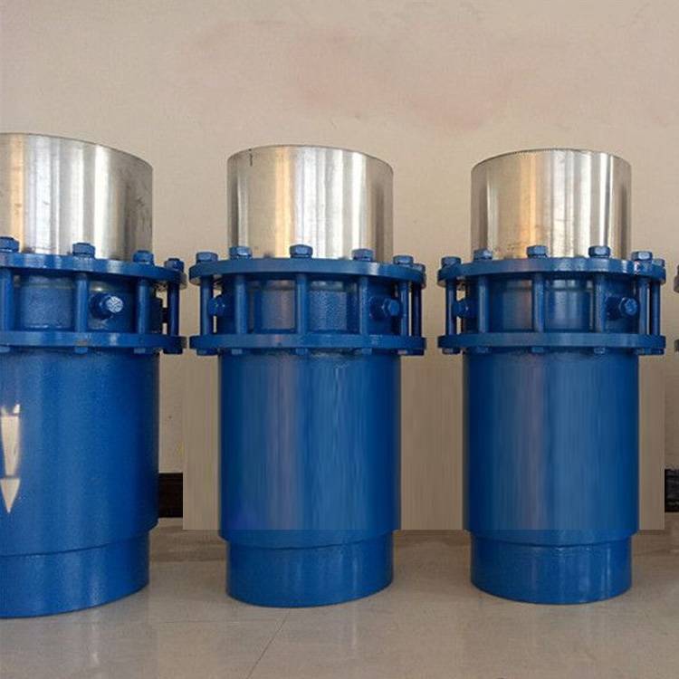 直埋型套筒补偿器伸缩量